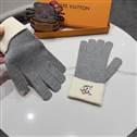 LV Gloves 39 (9)